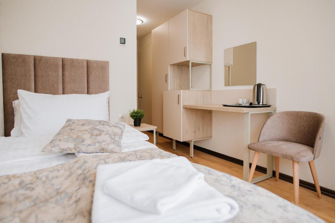 Оранта Hotell Truskavets Exteriör bild