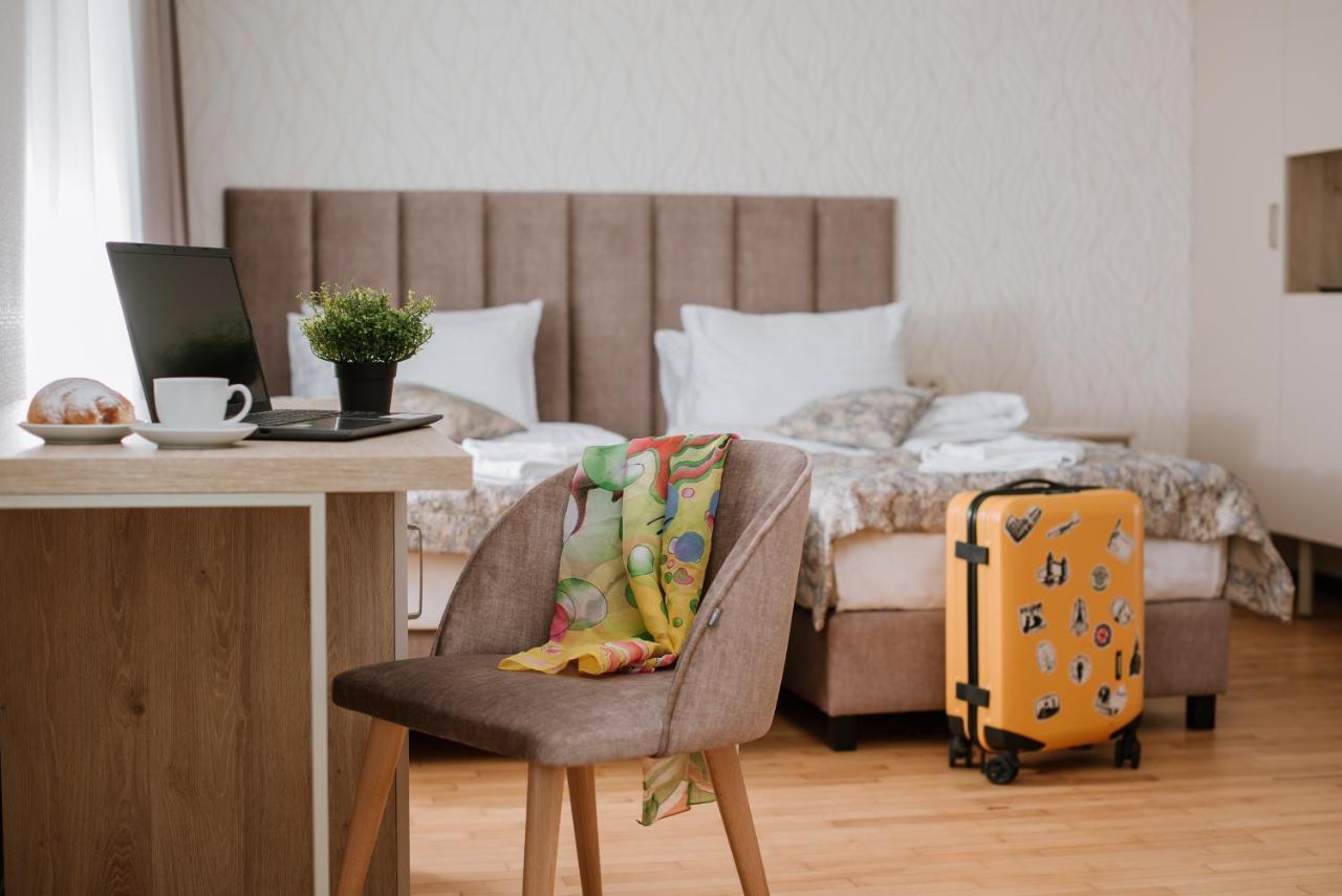 Оранта Hotell Truskavets Exteriör bild