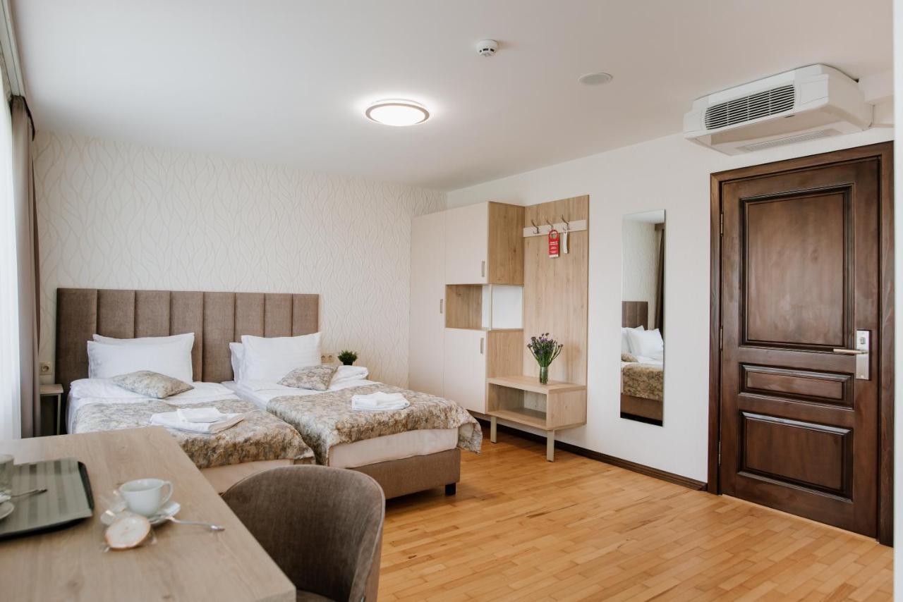 Оранта Hotell Truskavets Exteriör bild