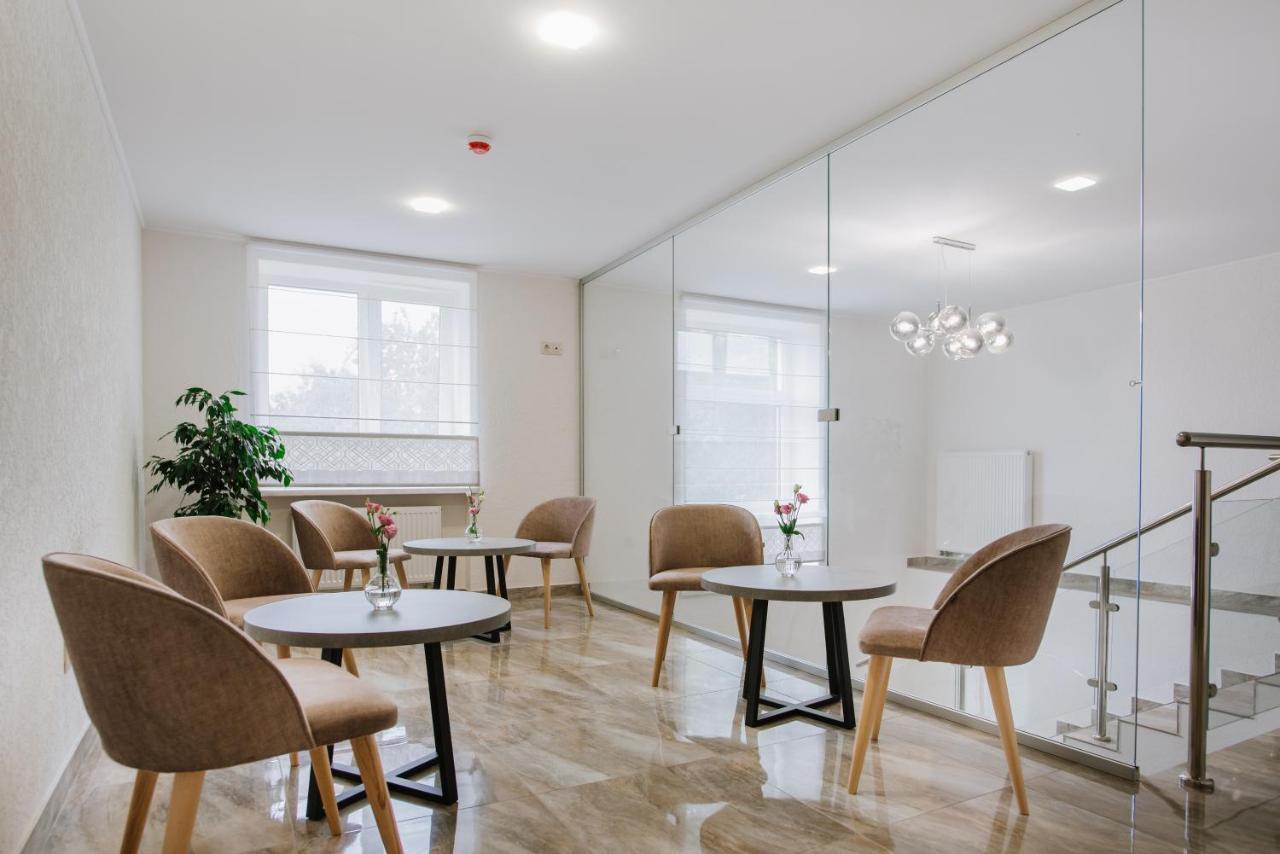 Оранта Hotell Truskavets Exteriör bild