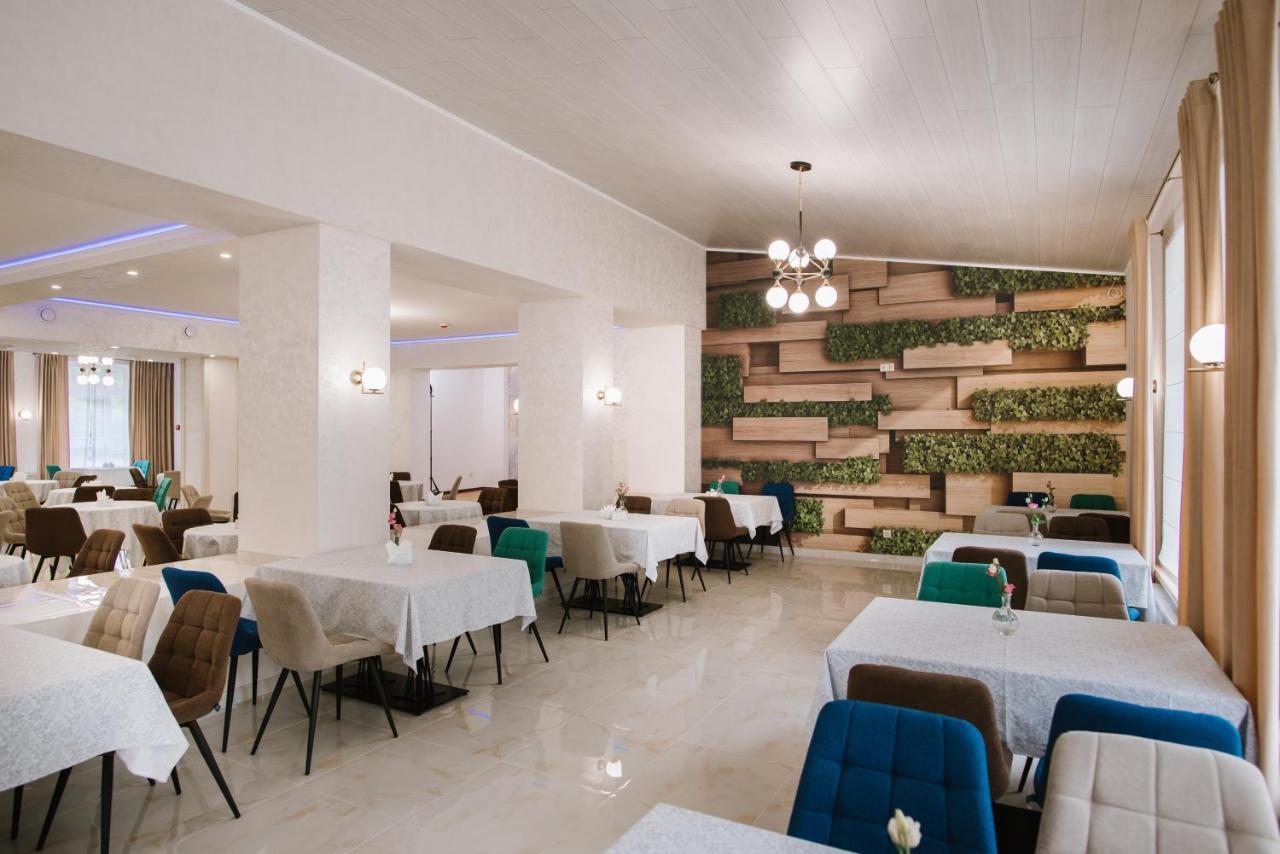 Оранта Hotell Truskavets Exteriör bild