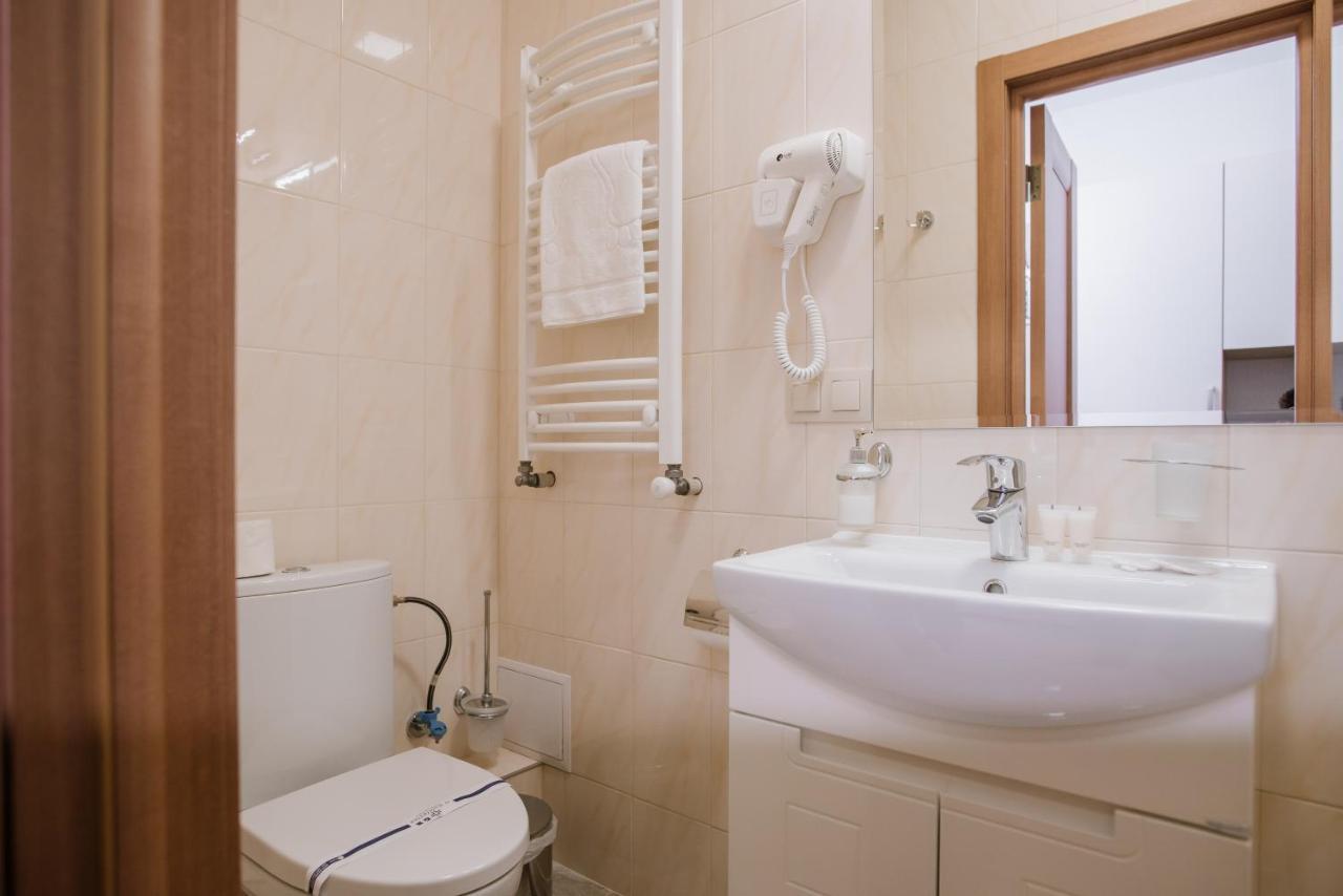 Оранта Hotell Truskavets Exteriör bild